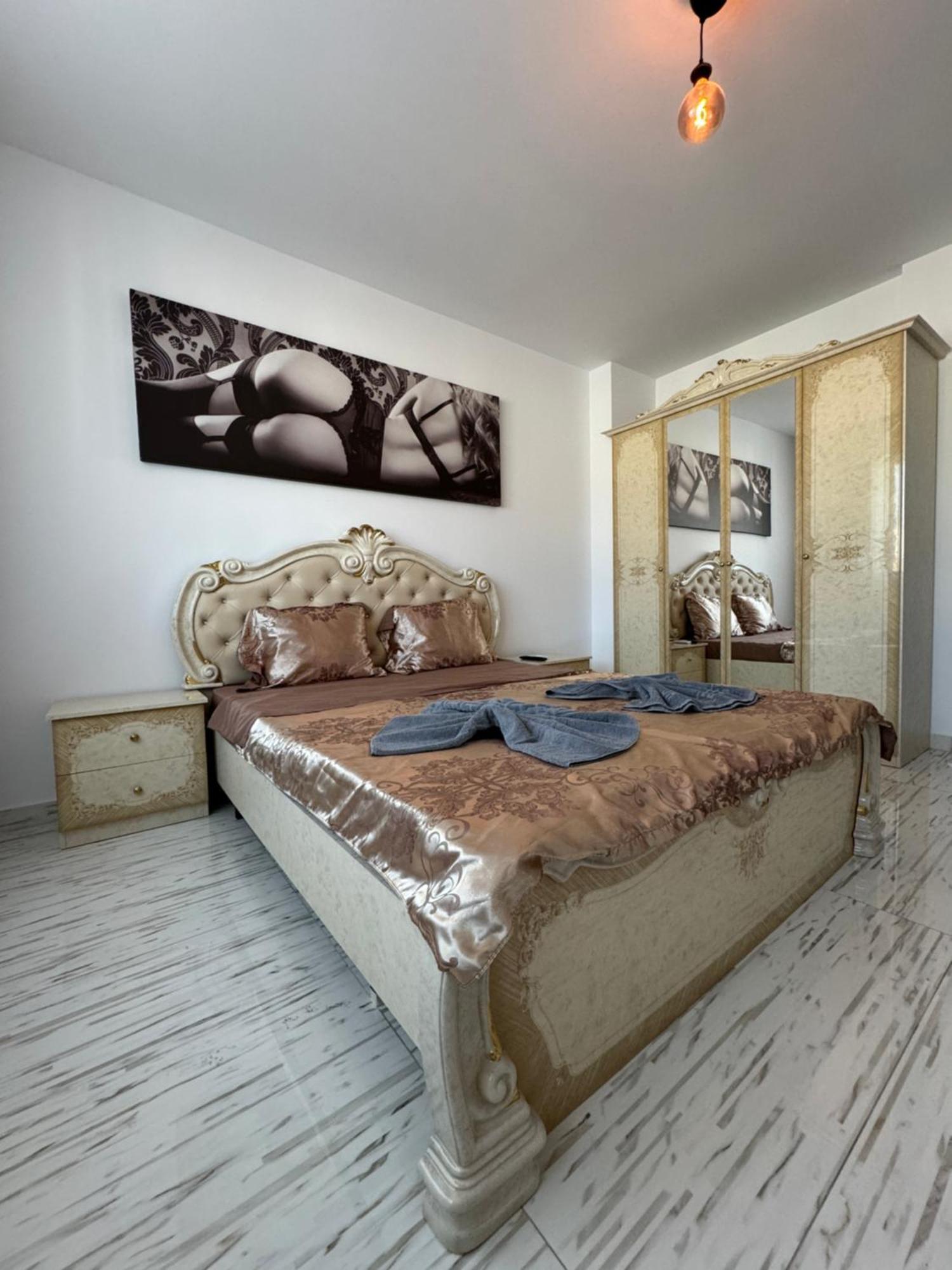 Dream 2 Apartment Bucharest